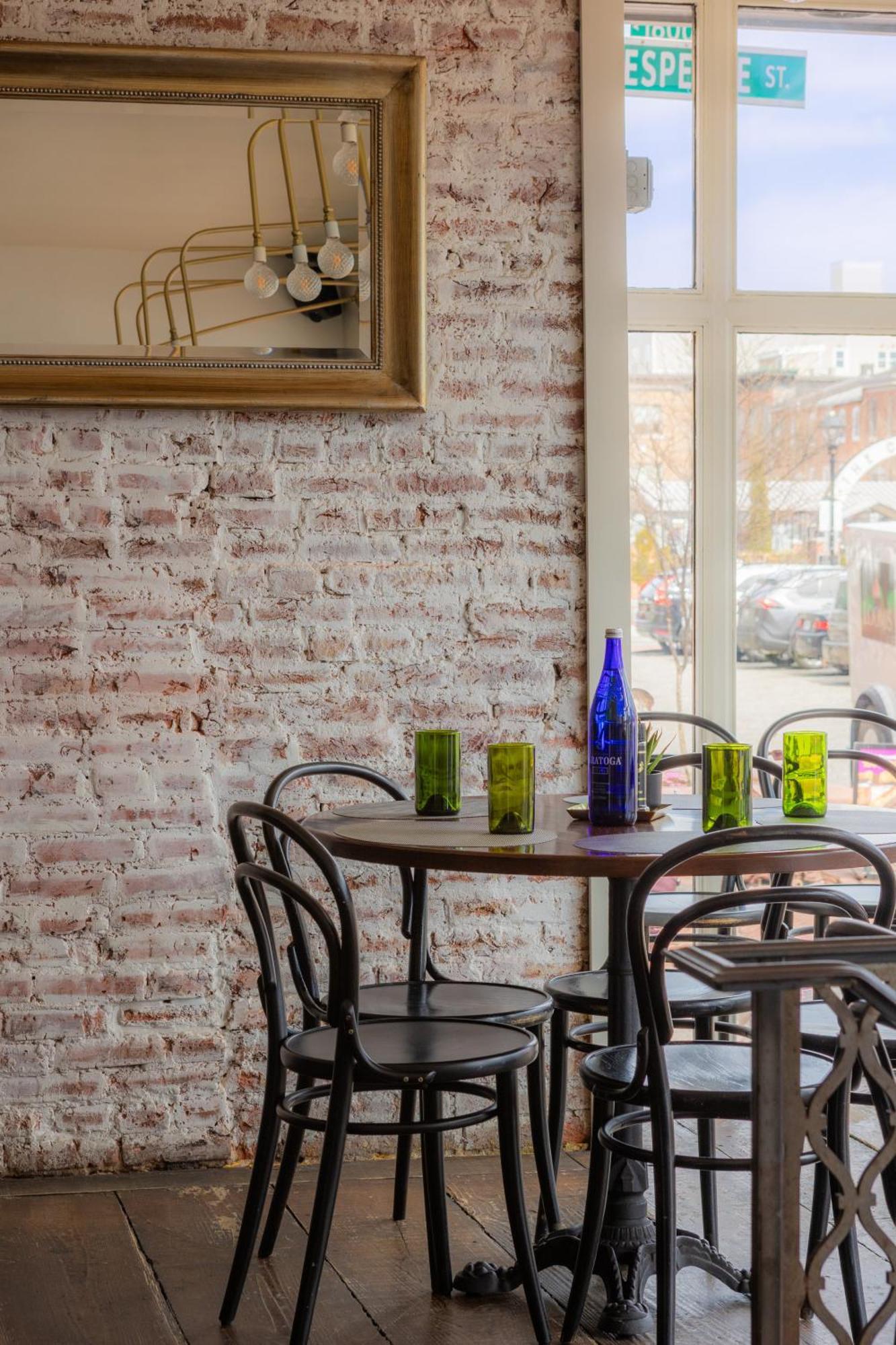 巴尔的摩威廉费尔酒店（Hotel The William Fell Baltimore），希尔顿巴尔的摩挂毯系列
